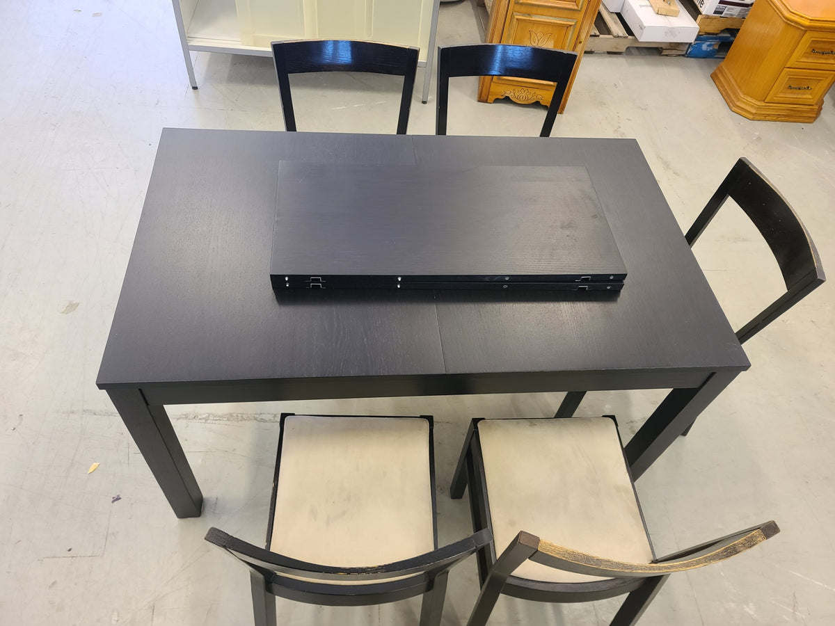 Black Dining Set with 5 chairs and 2 leafs