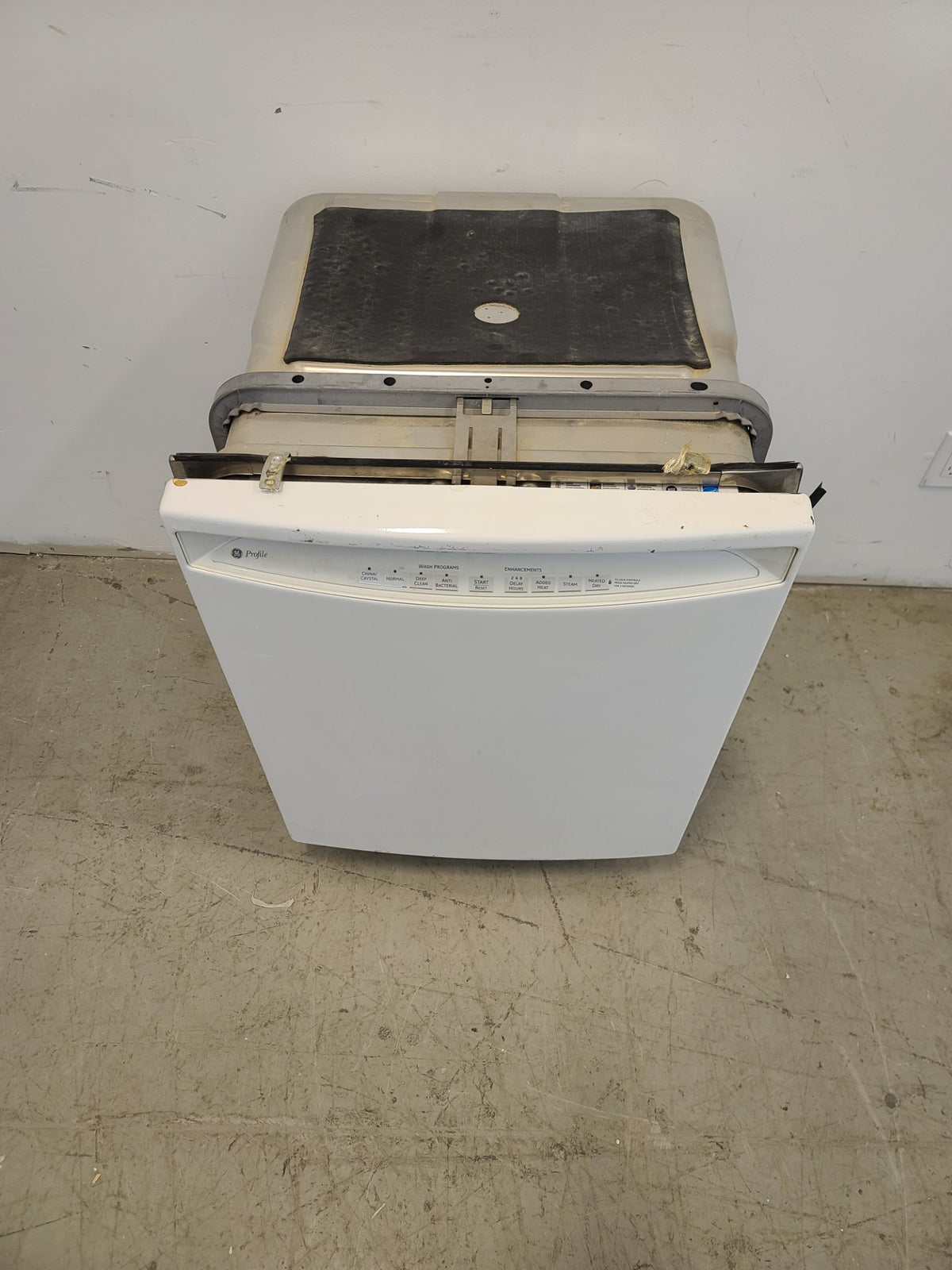 GE Profile Built In Dishwasher