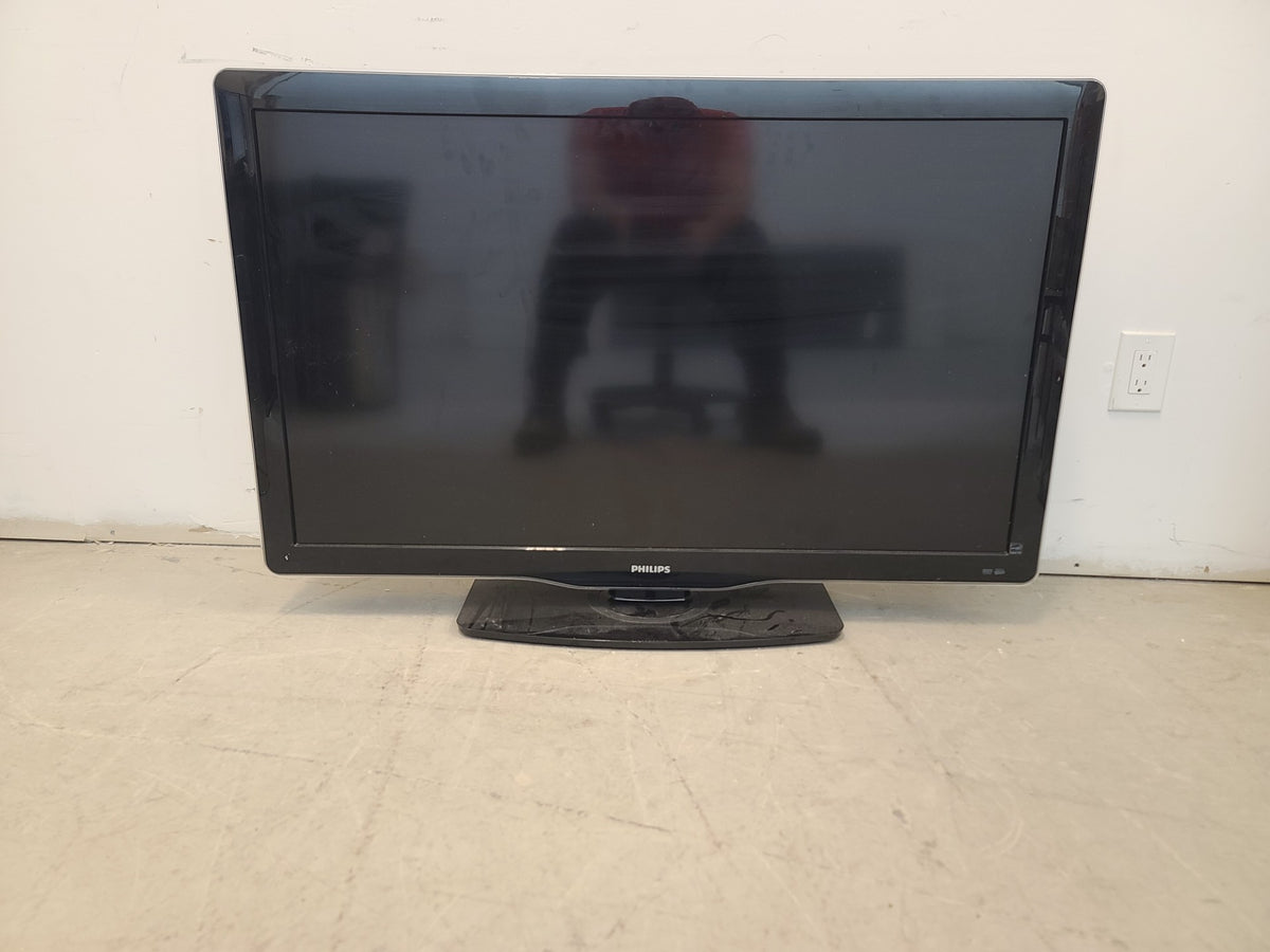46" Philips LCD TV
