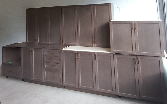 Set of Kitchen Cabinets