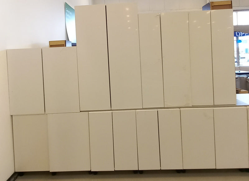 White Glossy Kitchen