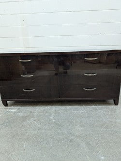 Dresser With 6 Drawers