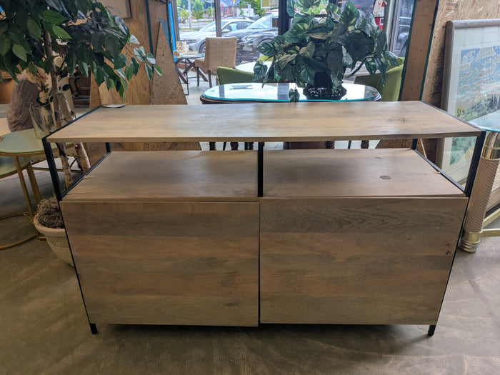 Modern console table with minimalist design
