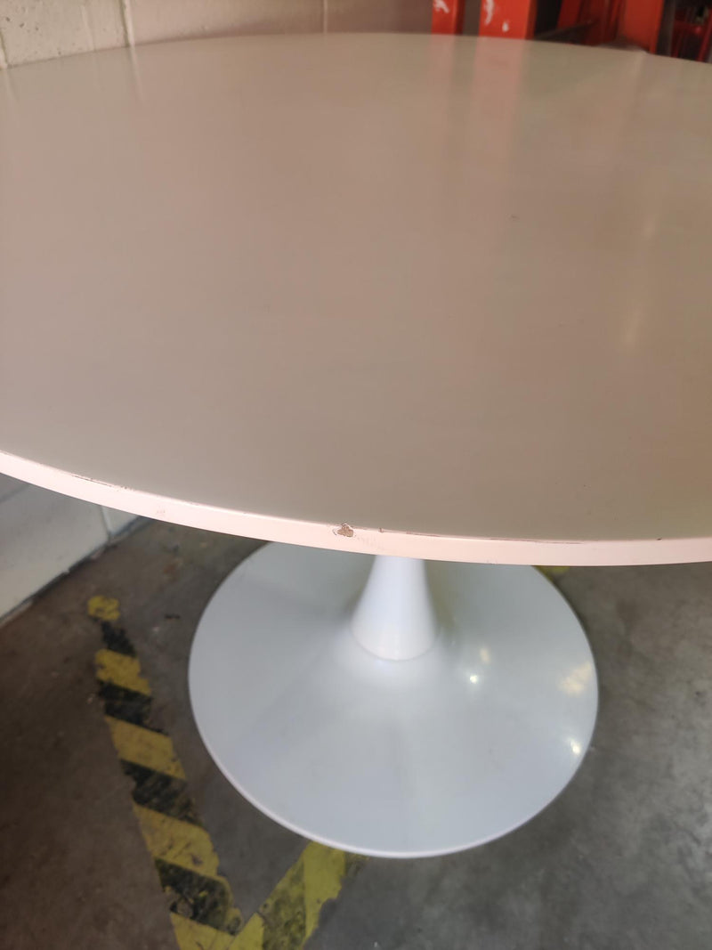 Round White Dining Table