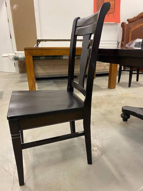 Dining set w/ 3 chairs