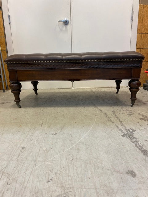 Brown leather ottomon