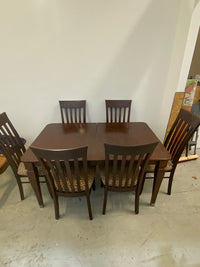Dining set w/ 6 chairs