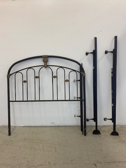 Queen Size Farmhouse Style Bedframe