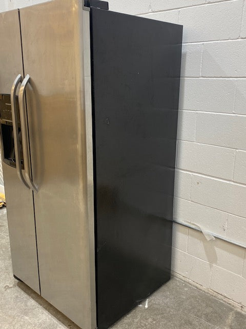 Frigidaire Side by Side Refrigerator