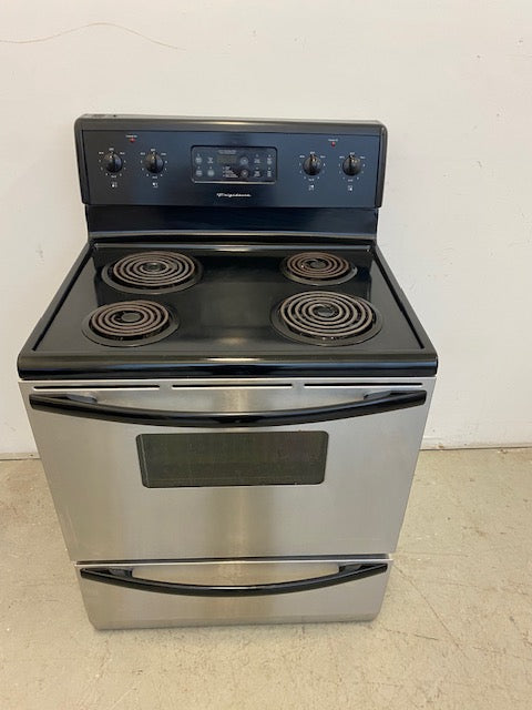 Frigidaire Stove