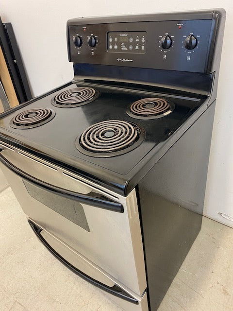 Frigidaire Stove