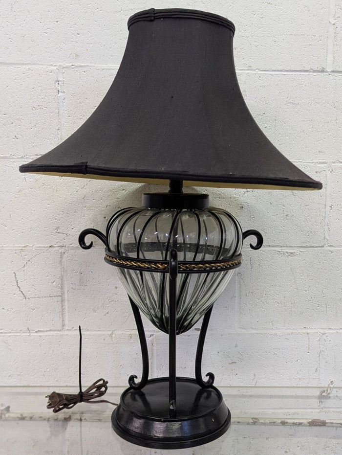 Elegant Black and Glass Table Lamp