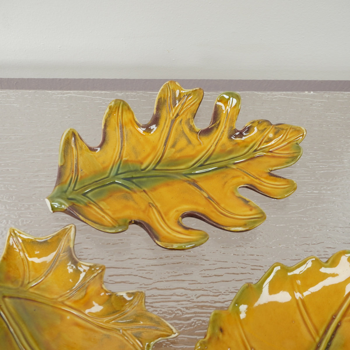 Vintage Ceramic Leaf Dishes - 3pcs Set