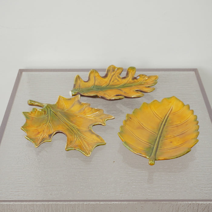 Vintage Ceramic Leaf Dishes - 3pcs Set