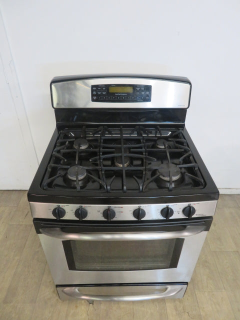 30" GE Profile Dual Fuel 5-Burner Gas Range and Double Oven