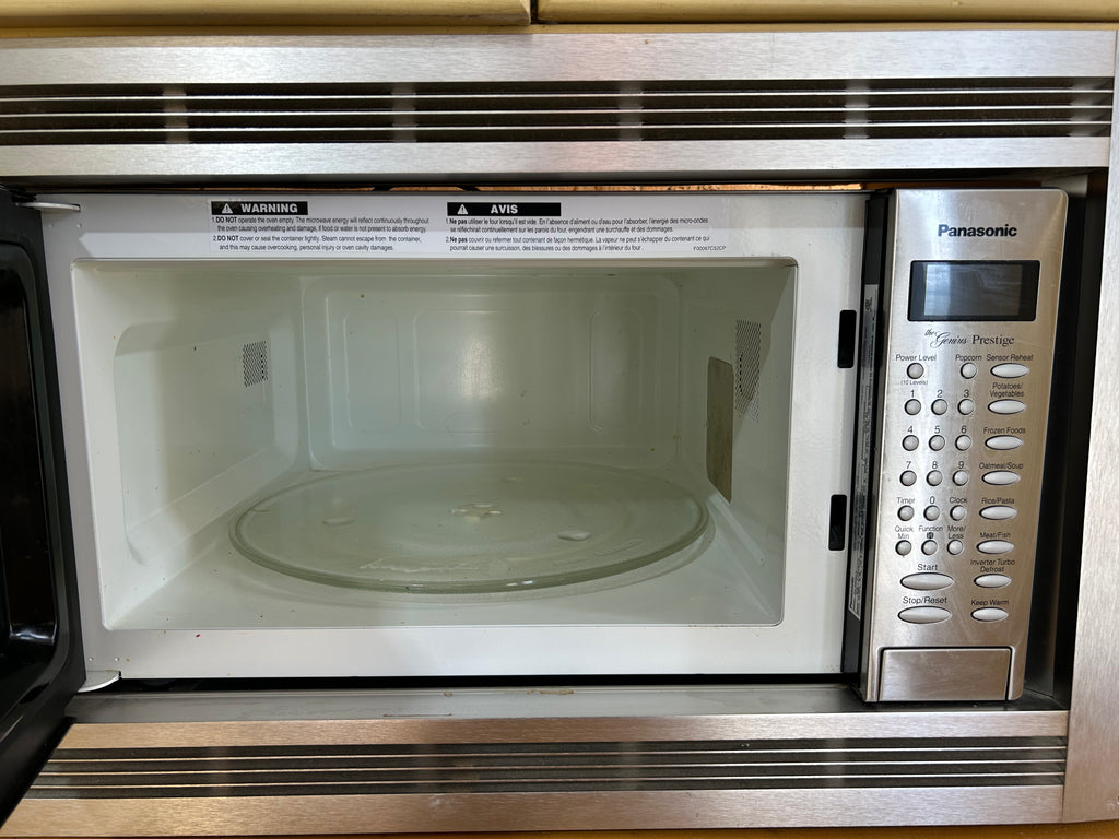 22" Panasonic Microwave