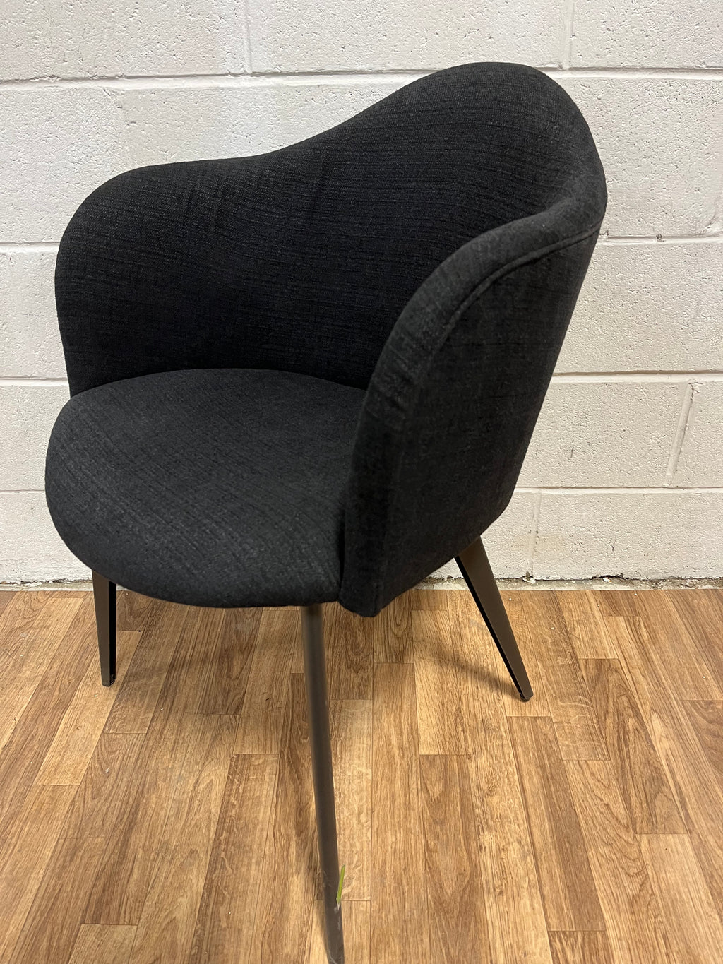 Nora Curved Backrest Chair